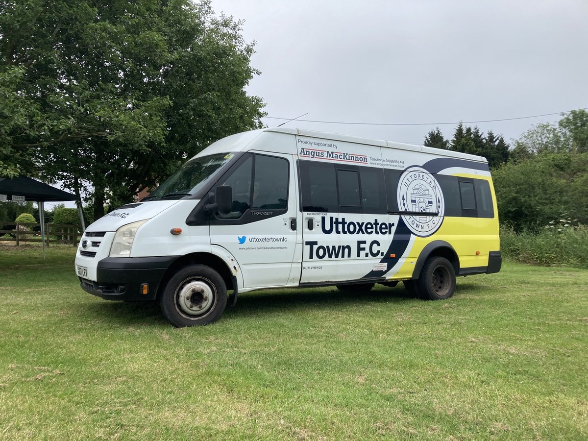 Many thanks to ⁦<a href="/UttoxeterTownFC/">Uttoxeter Town FC</a>⁩ Town FC and ⁦<a href="/AngusMacKinnonl/">Angus MacKinnon Ltd</a>⁩ for helping @marchingtonvillagefestival over the weekend with the UTFC minibus. #UTFC #Angus MacKinnon #Marchington Village Festival