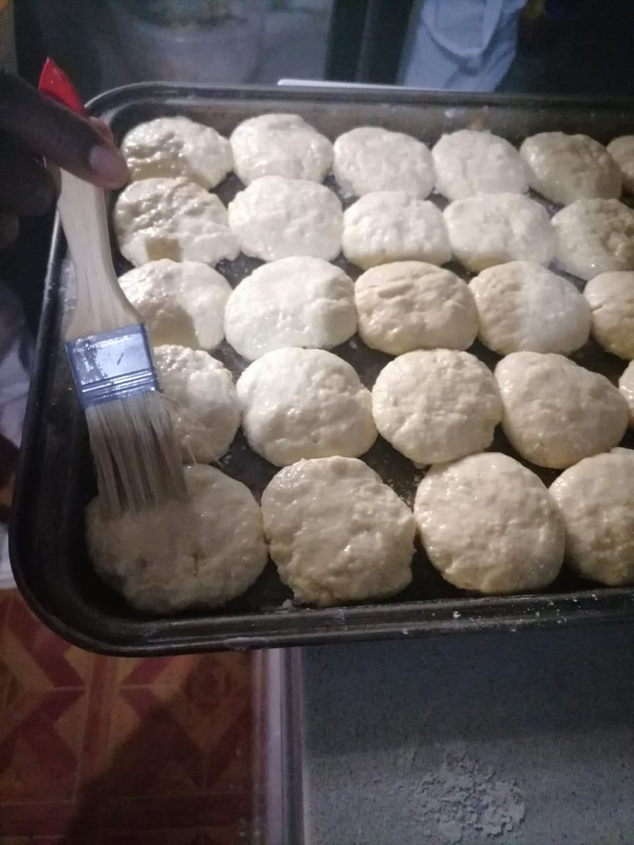 SitshasBakery's tweet image. We bake all our products from scratch no easy mix allowed in the kitchen, nothing but quality plus perfect for the weather. Order your bucket we 🚚 deliver around Johannesburg 0735778661  #sitshasbakery #onlyfans  #OperationDudula #Blackmotion #Soweto #fatherdaughter