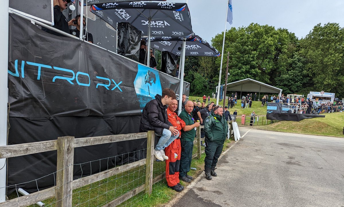 Great weekend at Lydden Hill circuit with Nitro Rally X for the first time ever! Really proud of the team #lyddenhill #lhmrs #nitrorallyx #nitrorx #proudcmo