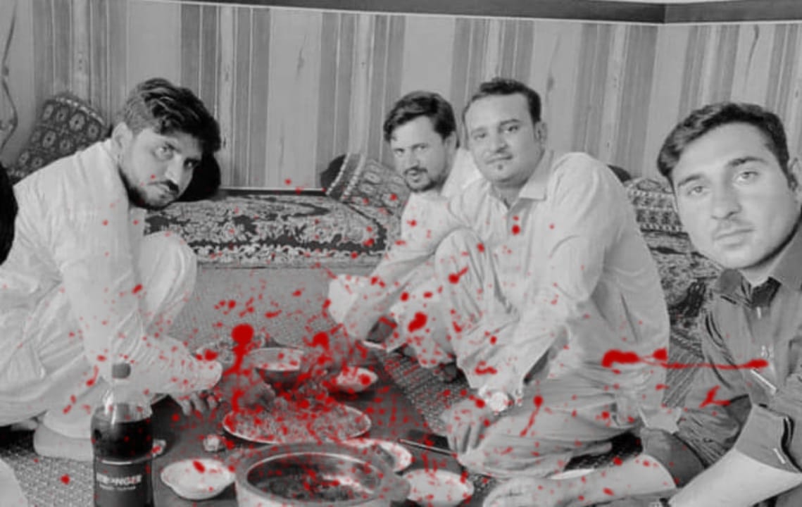 AzaadNarbat's tweet photo. Four Pashston activist including Ex Student Leader #sunaid-dawar were Targeted in North Waziristan.
Cause Of Targeting these peace Lover Social And political Activist is struggle For Thier Homeland And Thier nation.
#WaziristanBleedsAgain https://t.co/fvlG9T5tHQ