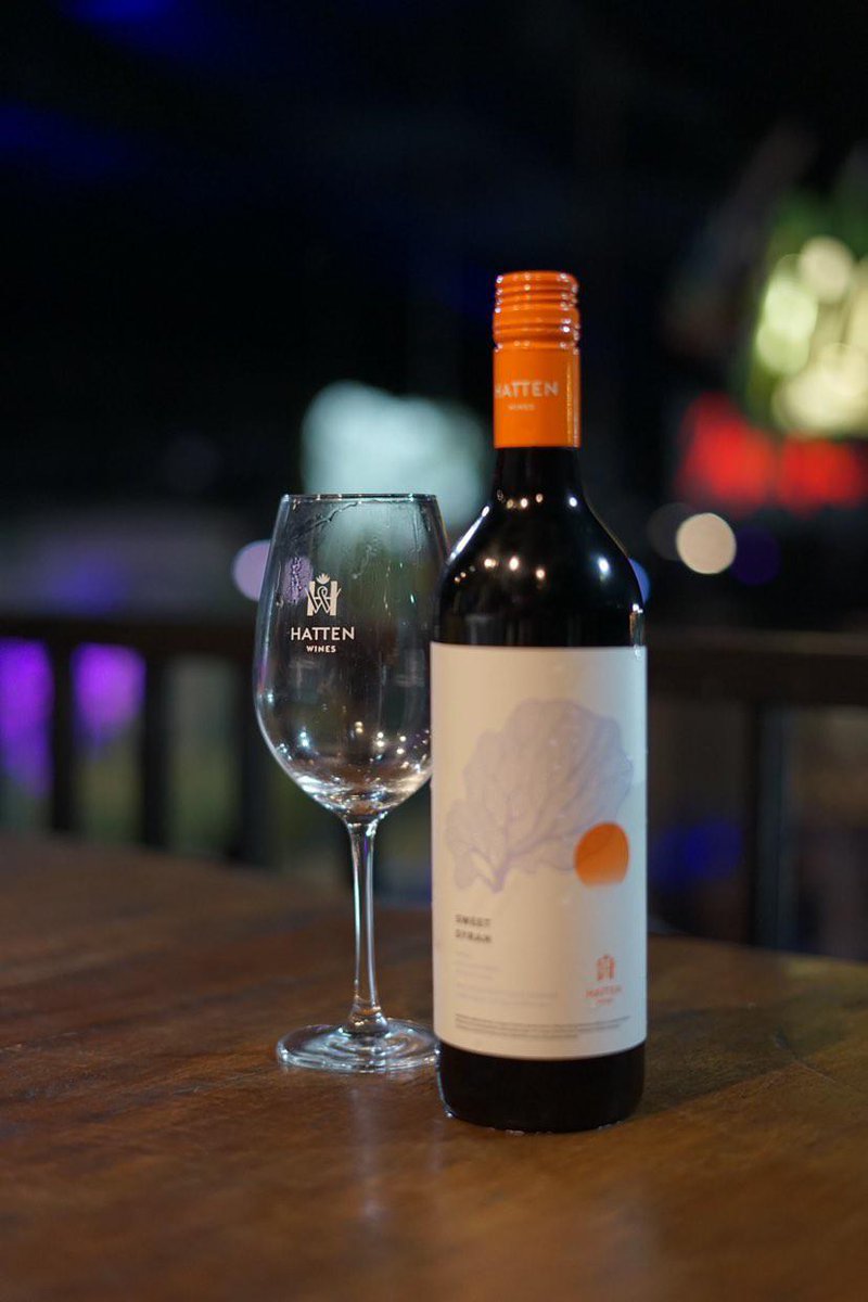 Sweet Syrah siap jadi pelindung supaya tanggal tua mu tidak makin merana setelah ditinggal Ayang. 

Yok bisa yok, gajian sudah dekat. Masukin Sweet Syrah di checklist!