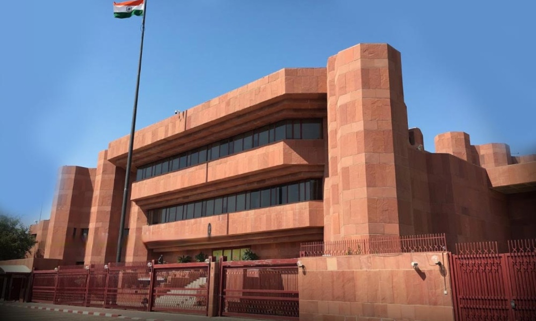 travelobiz's tweet image. Indian Embassy In Kuwait Re-Open Passport Centre In Abbasiya

#Abbasiya #IndiaInKuwait #IndianEmbassy #Kuwait #PassportCentre #IndiansInKuwait

travelobiz.com/indian-embassy…