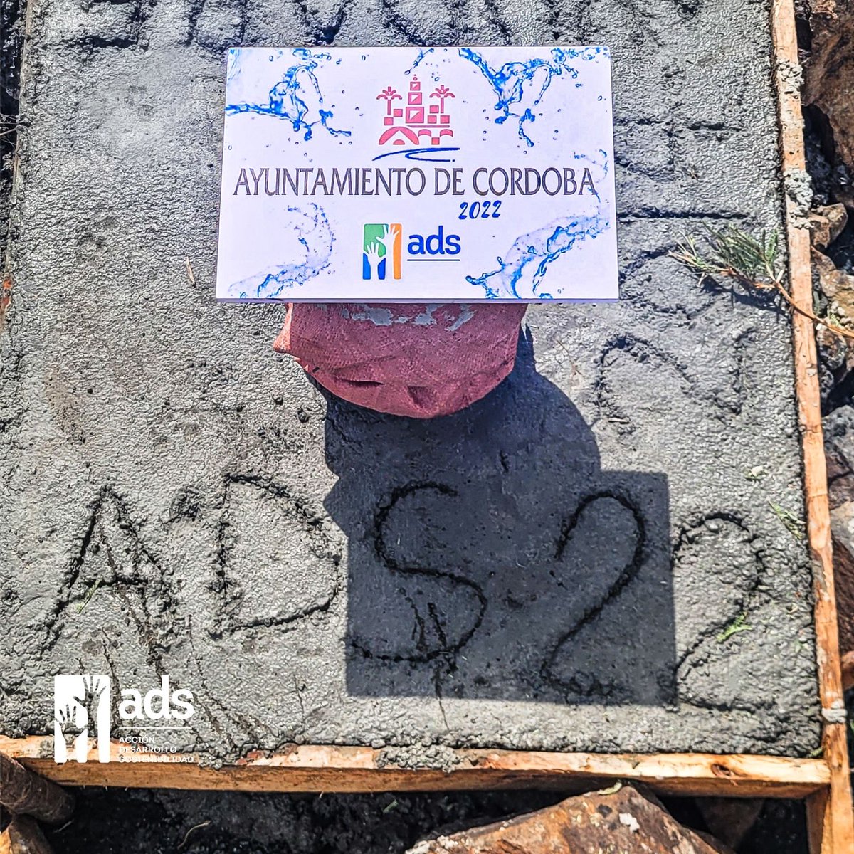 ADSongd's tweet photo. Gracias al @ayuncordoba_es hemos terminado de construir el ยกPOZO 117!
Este pozo va a beneficiar a mรกs de 400 personas en la poblaciรณn de Muke Turi, #Etiopรญa.
ยกSigamos sumando!
#adsongd #adsong #Colabora #fundaciรณn #Acciรณn #ONG #safewater #water #cordoba #ayuntamientodecordoba https://t.co/ZH8fXB93pv