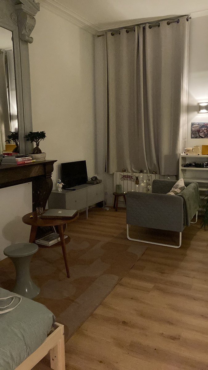 MRisbourque's tweet photo. Hey,
J’ai lâché mon appartement à Valenciennes, il est donc disponible dès maintenant si vous chercher un logement sympa là bas c’était vraiment le top du top pour le prix, hésitez pas à me dm 😎 https://t.co/KSgjMZqNow