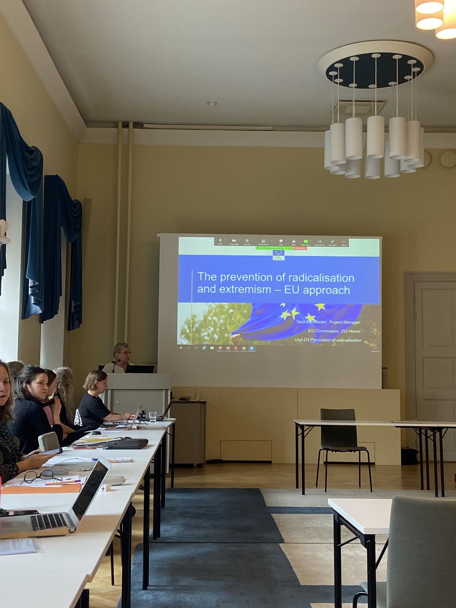 DRadProject's tweet photo. 📌 Happening now! #DRad team meeting in Helsinki 🇫🇮 has officially started today with the introductory presentation by @TarjaMankkinen @HEPPsinki about the prevention of #radicalisation &amp; #extremism with trends &amp; developments @SocSciHelsinki @helsinkiuni https://t.co/IQbdFtxwtY