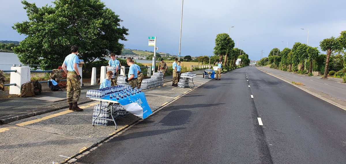 TAV_Devon_ACF's tweet photo. Yesterday Tavistock Detachment long side other Detachment cross the city, took part in the Plymouth  Half marathon handing out water to all the runners. 

Awesome effort everyone!!! @ArmyCadetsUK  @ACF_Devon @B_Coy_Devon_ACF https://t.co/EfnlFw5PV3