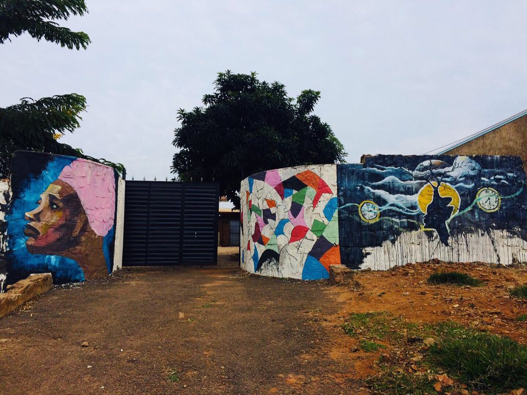 jada_art's tweet photo. Hello beautiful people 
We are pleased to welcome you at Live On Arts studio. 

WhatsApp/call +250787469701 for more information.
#KK 15 Rd Main road heading to Gahanga cricket 🏏 stadium.
@CHOGM2022 #CHOGM2022 https://t.co/7lpuO4ONNm