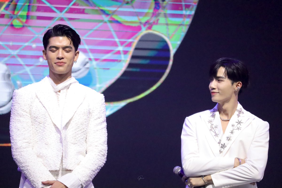 GR4CEZ's tweet photo. ฉันตายได้ แต่ฉันจะไม่ยอมตาย
#จอสซี #JossZee https://t.co/lquUuU9hxz