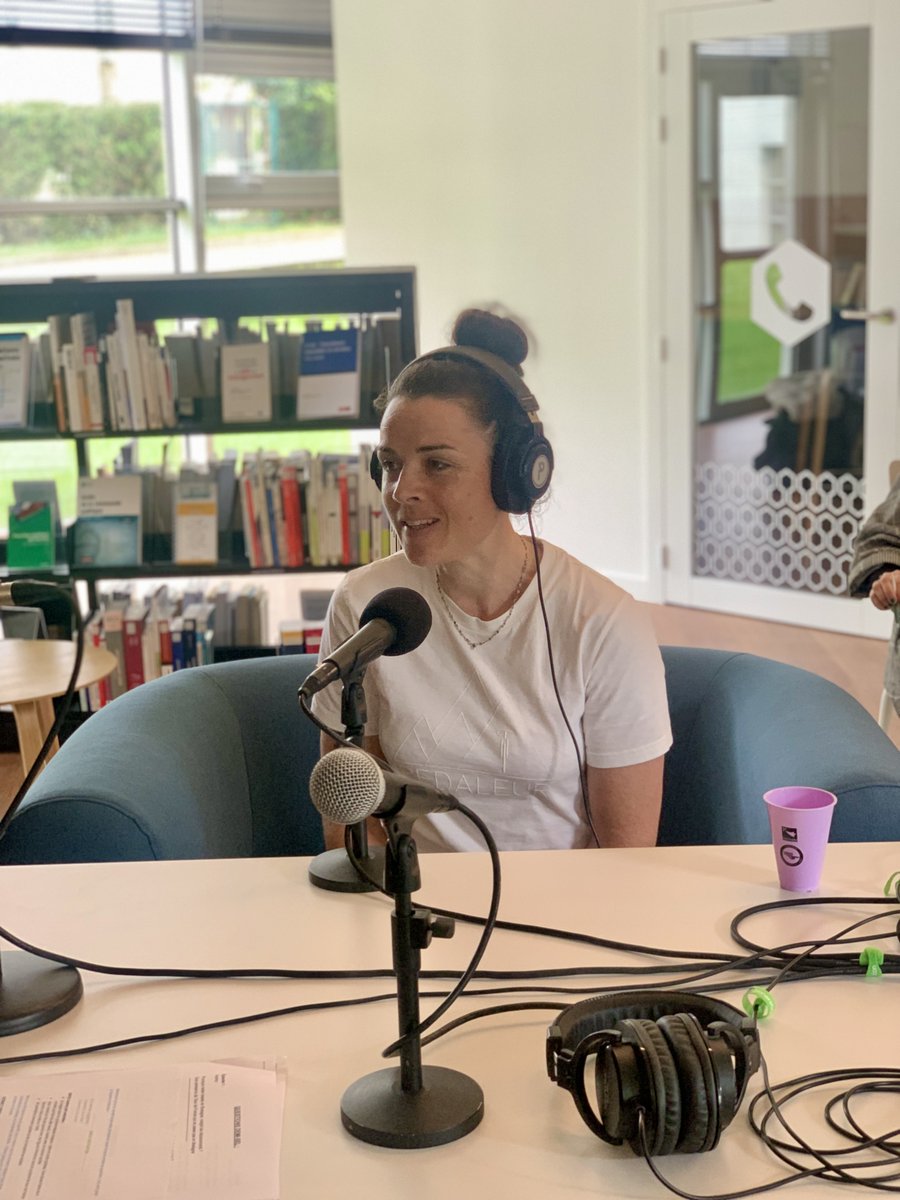 CordonRagot's tweet photo. La @regionbretagne met en avant les Bretonnes et Bretons dans un podcast qui porte bien son nom : #DemiSel.
Heureuse d'y avoir participé pour parler de l'engagement des sportifs et mon parcours. À écouter ici avec le traileur Jérémy Desdouets ➡️ https://t.co/GTLqVINWL8 https://t.co/fNex7oQOFz