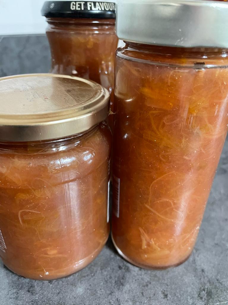 rogerdrags's tweet photo. This morning I am sampling Chef Ruby's freshly made rhubarb jam
#breakfast #chefruby #fiercefood #jam https://t.co/XpimWbtMm8