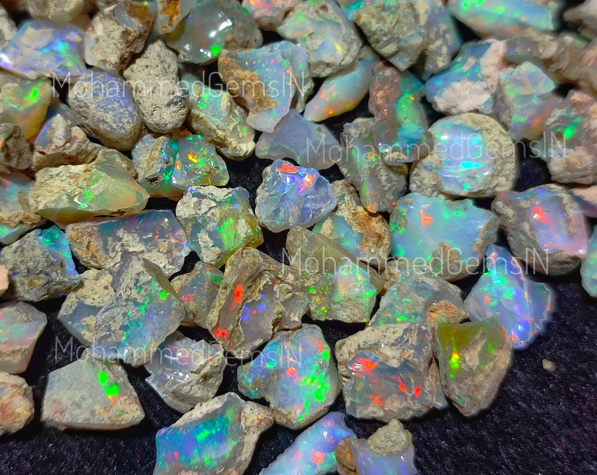opalgalaxy1's tweet photo. Excited to share the latest addition to my #etsy shop: 100 Pieces Ethiopian Opals Rough AAAA, 4mm to 8mm Top Quality Flash on Each Rough, Excellent Play of Colours https://t.co/Dyi4YQ7rFG #green #1stbirthday #christmas #blue #no #opal #yes #opalrough #ethiopianopal https://t.co/gWEwUaNmAf
