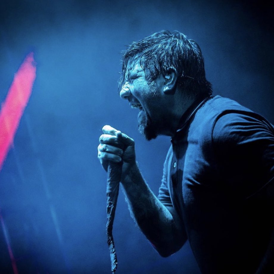 Adidas chino moreno hot sale twitter