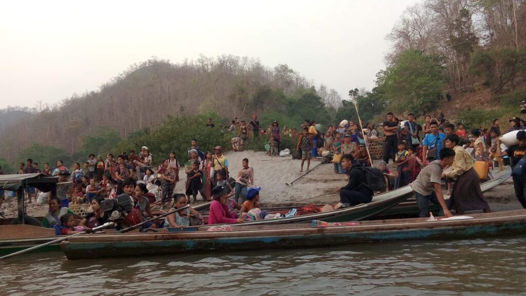 World must act to stop flow of funds to murderous #Myanmar military! 

Countries esp. #Myanmar's neighbors incl. #Thailand must offer safe refuge &amp; end the practice of refoulment as more ppl attempt to escape junta's brutal aerial bombing funded by their biz! #WorldRefugeeDay2022