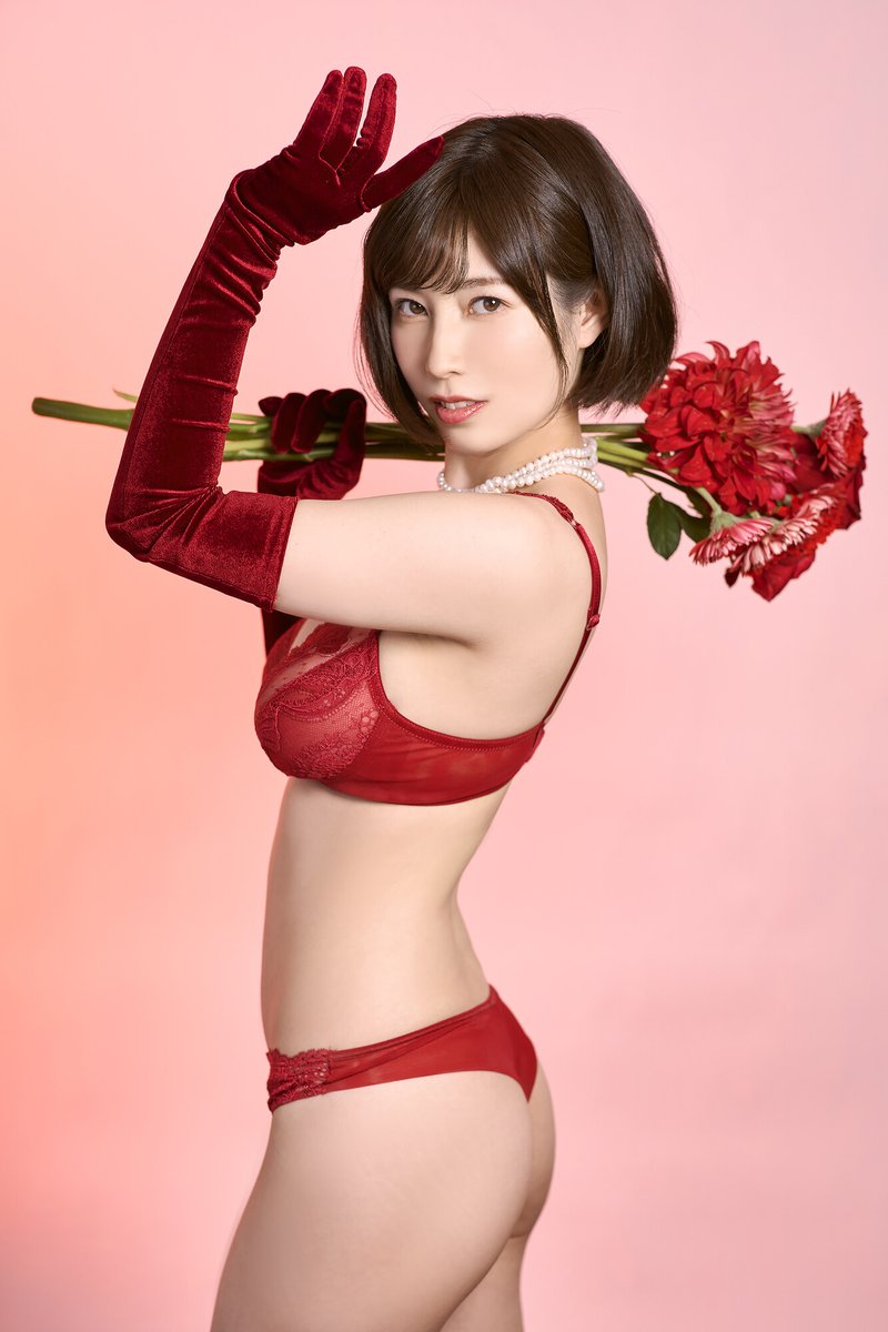 av s-1 奥田咲 ❤ #エスワンキャンペーン ❤ #奥田咲 ちゃんのランジェリー写真を入手💋  大人の色気が漂う至高のスリーショット📸 https://t.co/A4FmOh5StG ランジェリー写真集📚  https://t.co/7T02KUZCPV @okusakinyan #エスワン #日本一の超単体AV ...