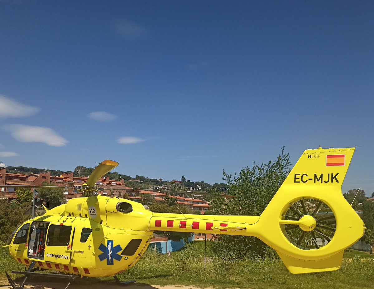 semgencat's tweet photo. #MomentsSEM :  📸🚁 Gràcies per fer-nos arribar aquesta fotografia, @MirkoTM7

☝🏽 Si teniu imatges de les unitats SEM, ens les podeu enviar a 
@semgencat i les compartirem. https://t.co/rD91MzQrWq