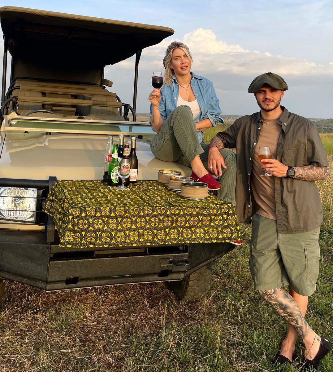AfricaFactsZone's tweet photo. Mauro Icardi, Ander Herrera, Ibrahima Konate and Stefan de Vrij are all spending their holidays at national parks in Tanzania.

Herrera and his wife have visited Zanzibar and Serengeti.

Icardi and his wife also visited Ngorongoro, Tanzania last year.

Konate is in Zanzibar. https://t.co/FlQKPNXov4
