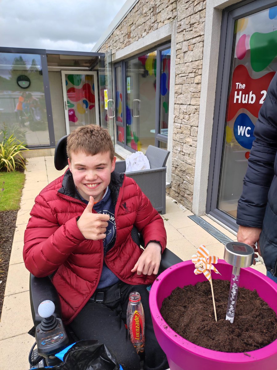 Really looking forward to having a chat with my Mam and <a href="/LynetteFay/">Lynette Fay</a> on <a href="/bbcradioulster/">BBC Radio Ulster</a> about my adventures at 3pm today 🤩🚌🦼🚝