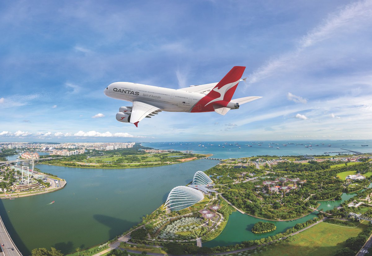 Qantas tweet media