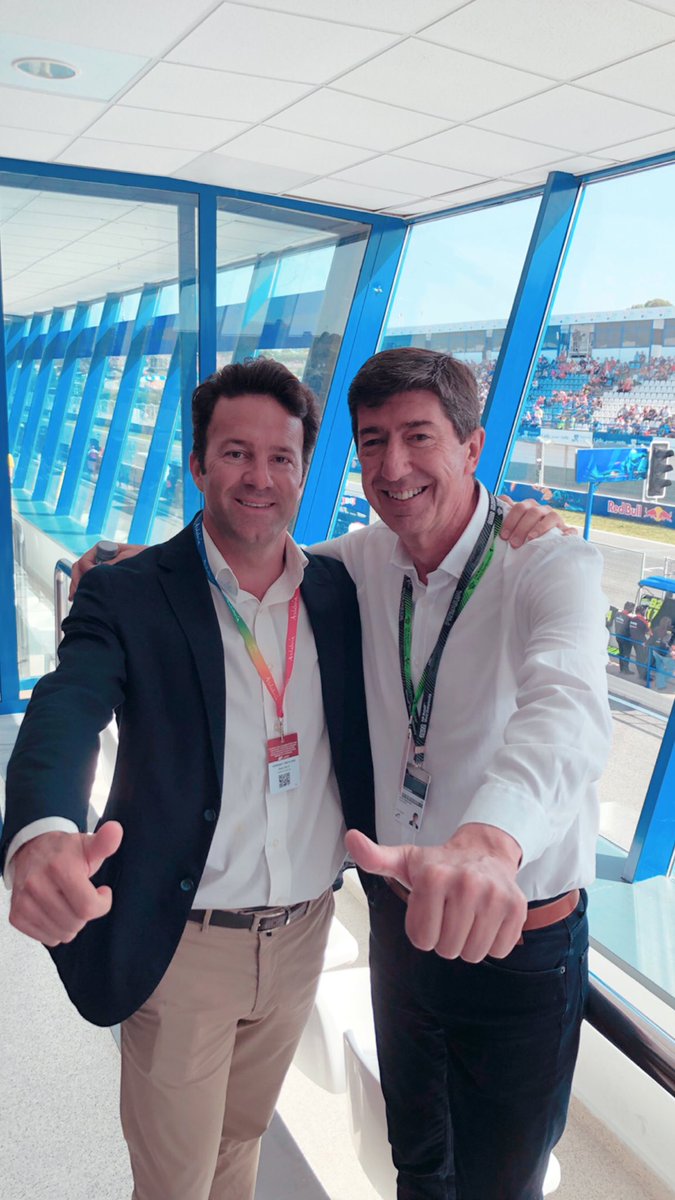 carlosperez_cs's tweet image. INTEGRIDAD, eso es ⁦@JuanMarin_Cs⁩ 
Una persona de la que no he dejado de aprender desde que lo conocí en 2014. Mis mejores deseos en tu nueva etapa Juan. 
Gracias por tanto🙌🙌