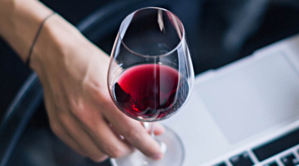 beverfood's tweet image. is.gd/5Lwp7r - Vendite on-line nel settore ... - #Acquisizione #Bernabei #Callmewine #CrescitaSettore #EcommerceAcquistiOnlineOnLineNegozioInternetOnlineShop #Etilika #Fatturato #Mediobanca #PiattaformeDigitali #PurePlayer #Report #Tannico #VenditeVini #Vinocom