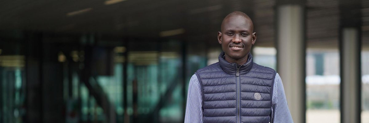On #WorldRefugeeDay, meet #MasterStudent Maiwen Dot Pheot Ngaleuth,  recipient of the Graduate Institute's Refugee Scholarship and founder of the Refugees Advocacy Network, an NGO aiming to bring refugee voices to the fore of international affairs. 
👉graduateinstitute.ch/communications…