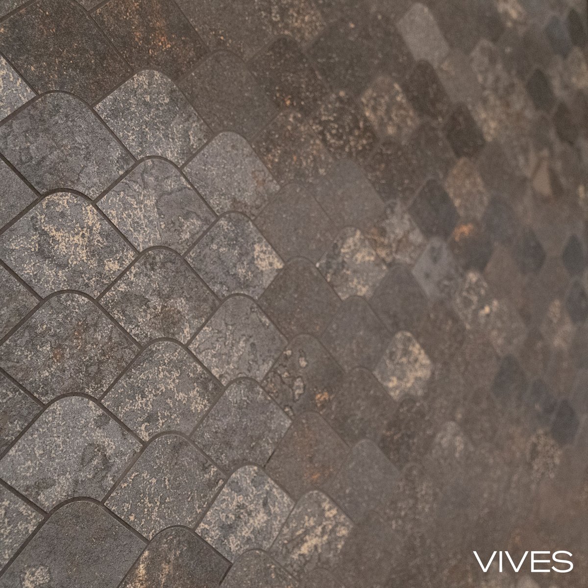 VIVESCeramica's tweet photo. Inspired by metal and its transformation by the passage of time: 90TILE Collection, made with 90% recycled material. Surprising with its designs with its industrial feel and wide decorative possibilities and its utmost eco-friendly spirit.
https://t.co/QdM3W7M0GF
#90TILE https://t.co/q36VtvJXho