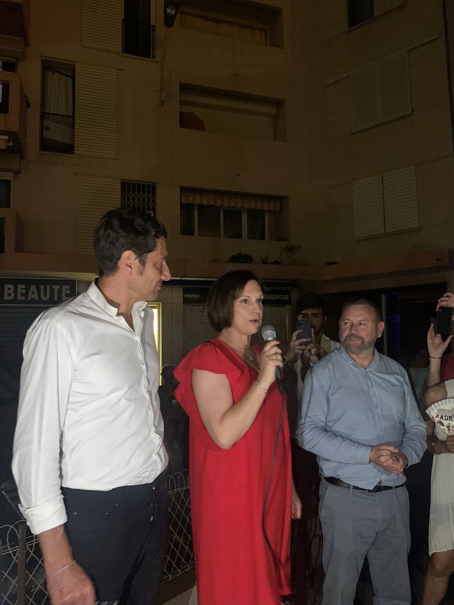cecilebrouillar's tweet photo. Félicitation @MartinAlex06 pour cette victoire méritée ! Une nouvelle députée utile à l’assemblée nationale ! https://t.co/HUw7EIkpJn