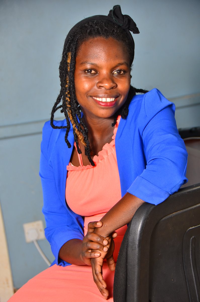 HopeKabale's tweet photo. ON AIR NOW
The English News Bulletin with Momo
Tune in
https://t.co/08VxUa5WeS
https://t.co/1WqxpzmScv
#HoperadioNewsupdates 
#Hoperadio https://t.co/0zYNjR8rhg