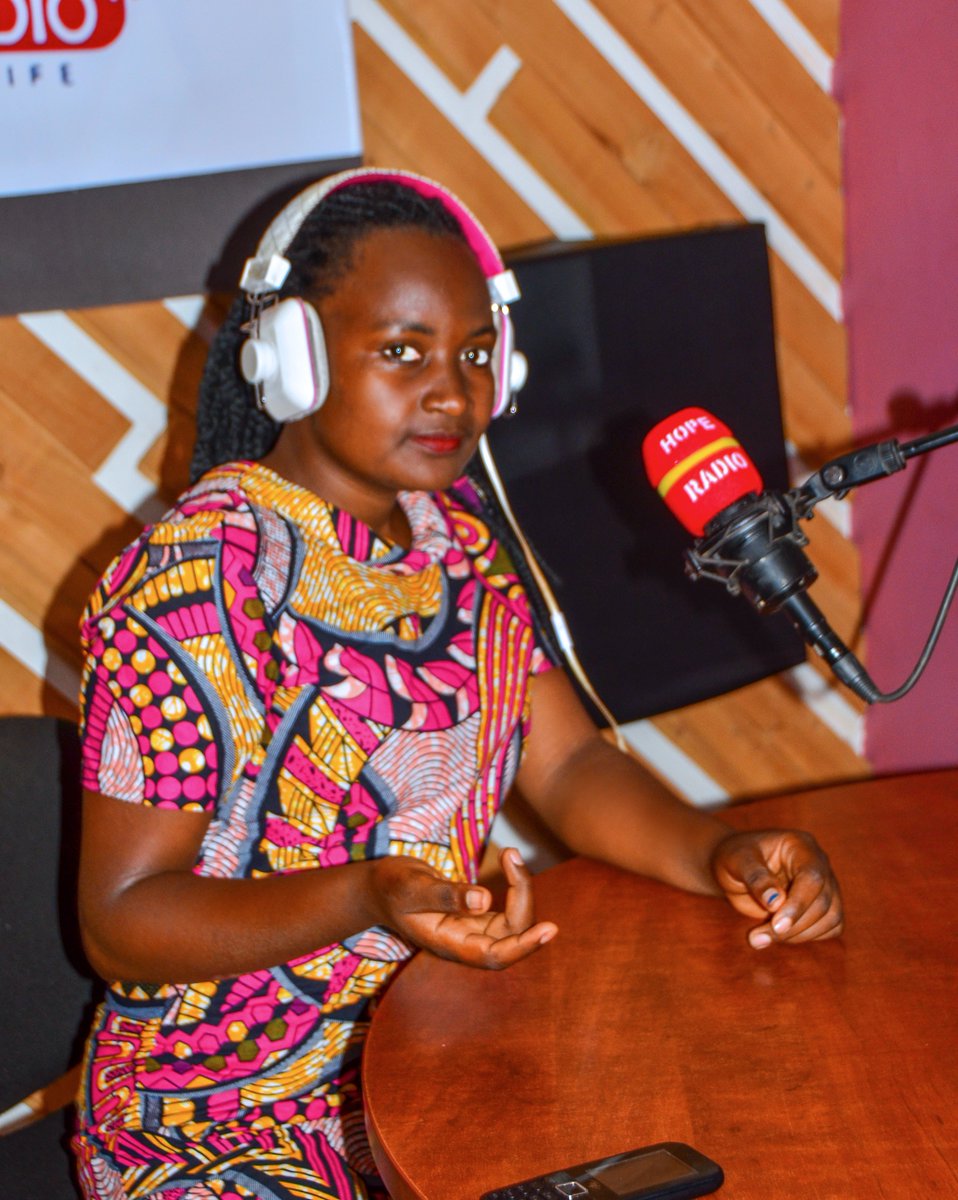HopeKabale's tweet photo. COMING UP
The Worship Hour with Sharon
Tune in and worship with us
https://t.co/08VxUa5WeS
https://t.co/1WqxpzmScv
#TheWorshipHour
#Hoperadio https://t.co/iHzcNBlxmF