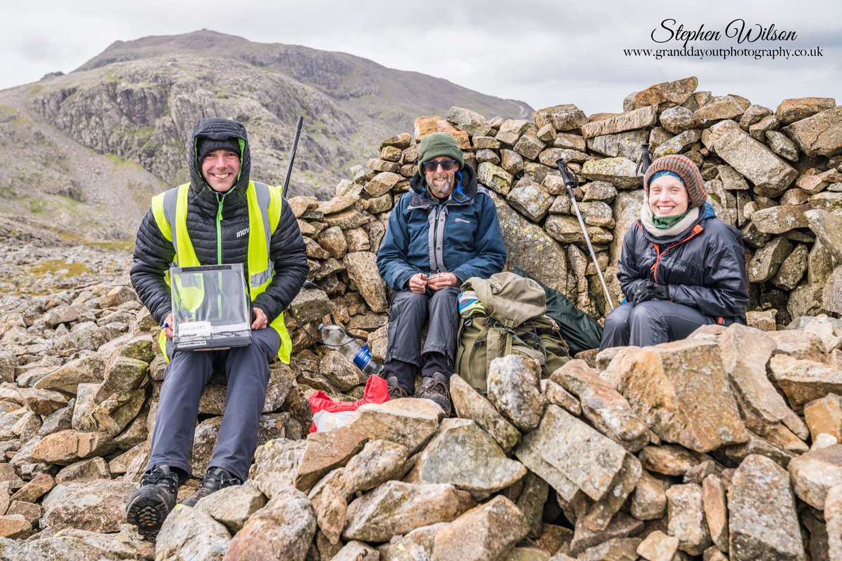 Cumbria_Raynet's tweet photo. Cumbria Raynet on the Great Lakes Run.
No unnecessary masts and motors; shear agility and ability to make comms from 8 of the highest peaks.
Gary and Krystal with Bill G4DCY blending into the background.
Thanks, Steve for the photo. https://t.co/w35t2EdmFn