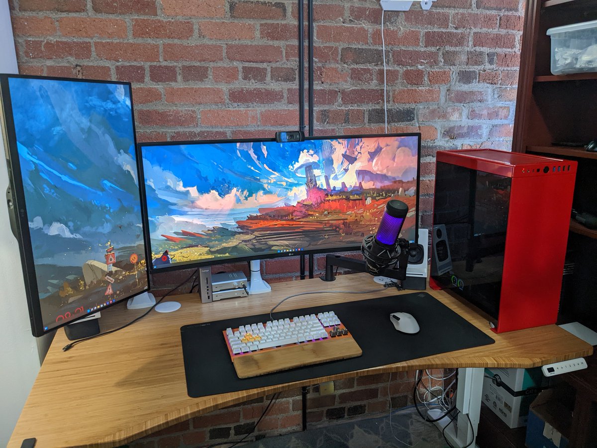 After being sold out a couple of months, The Beast is available for pre-orders. Special discount price until the end of the month! monsterlabo.com/page-d-article… #fanless #silentPC