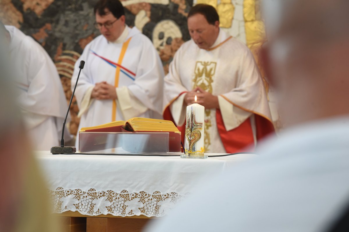DruzinaSi's tweet photo. [JUBILEJ] 5⃣0⃣ let redovništva s. Magdalene Cimerlajt, ki z  neizmerno ljubeznijo in predanostjo prina��a Jezusa otrokom in mladim s posebnimi potrebami v zavodu #Cirius 🙏✨ 
Foto 📸 #TatjanaSplichal: 👉https://t.co/L87WWSfAR9 https://t.co/hwduC5CTZW