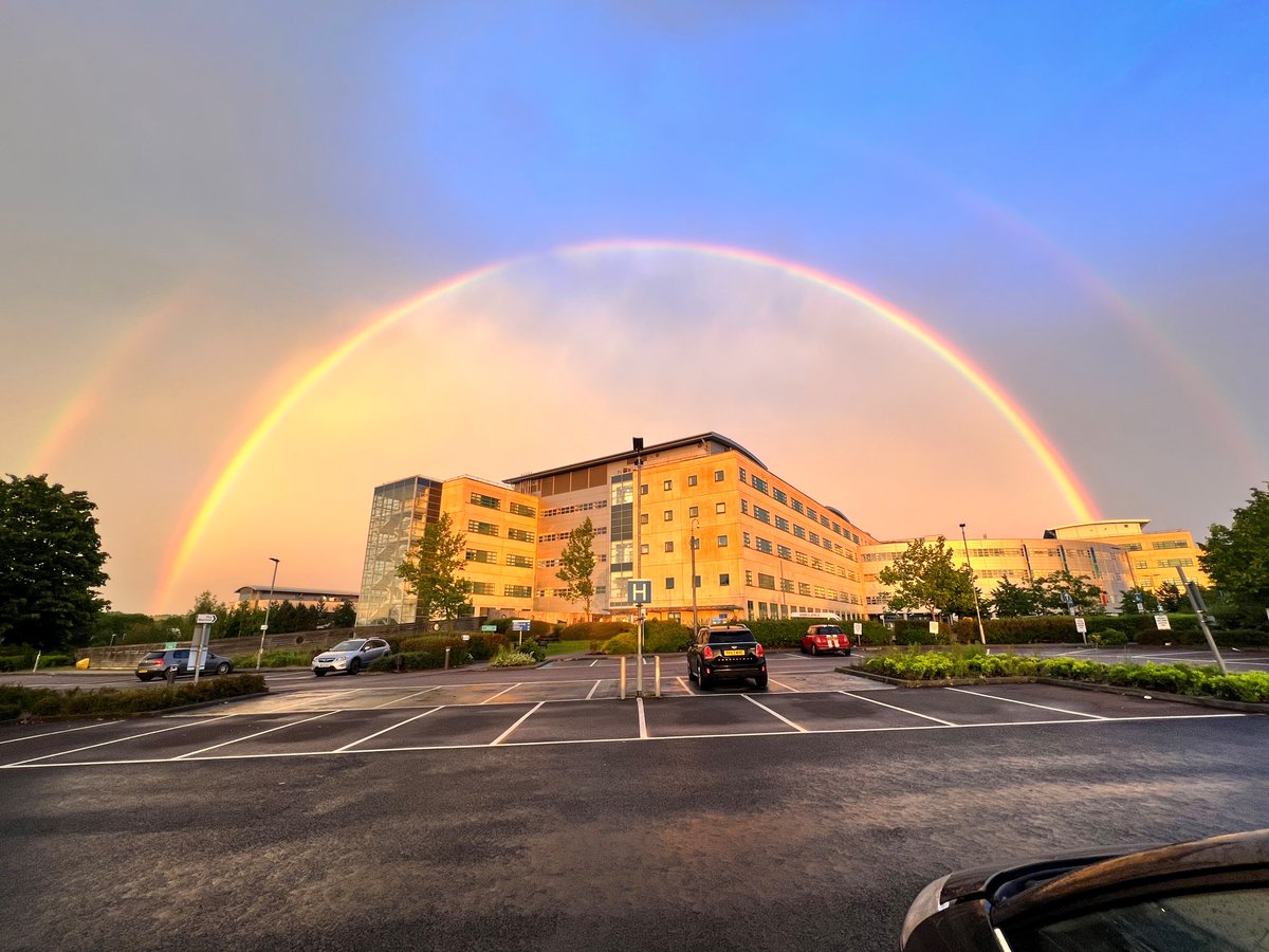 GWH_NHS's tweet photo. A lovely image of our Great Western Hospital site taken over the weekend. Thank you Dr. Rithvik Rai for sharing your photos! 🌈 https://t.co/WFp9X5gvoc