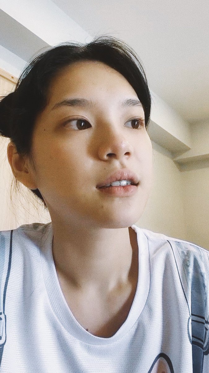 เดี๋ยวก็หายแล้วคนเก่ง ~
คนทางนี้ก็จะคอยคิดถึงเป็นอย่างดีเลยนะ🥺🤍💪🏻 
#TakeCareCherprang 
#CherprangBNK48