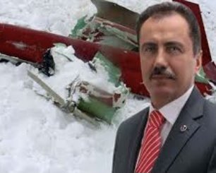 Muhsin Yazıcıoğlu dosyasını jet hızıyla kapatan Habib Korkmaz yükselmeye devam ediyor. Şimdi de Kayseri Başsavcılığına atanmış.
İlginç olan ise Muhsin Başkanın takipsizlik kararını kaldıran Hakim Ahmet Maden ise hem meslekten atıldı, hem de tutuklandı..