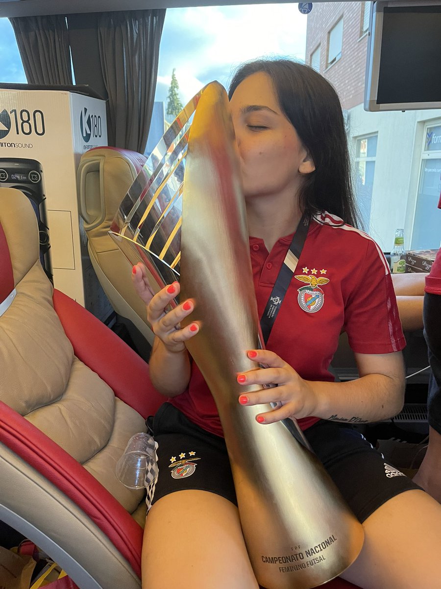 Bom dia para quem acordou PENTACAMPEÃ❤️‍🔥

<a href="/SLBenfica/">SL Benfica</a>