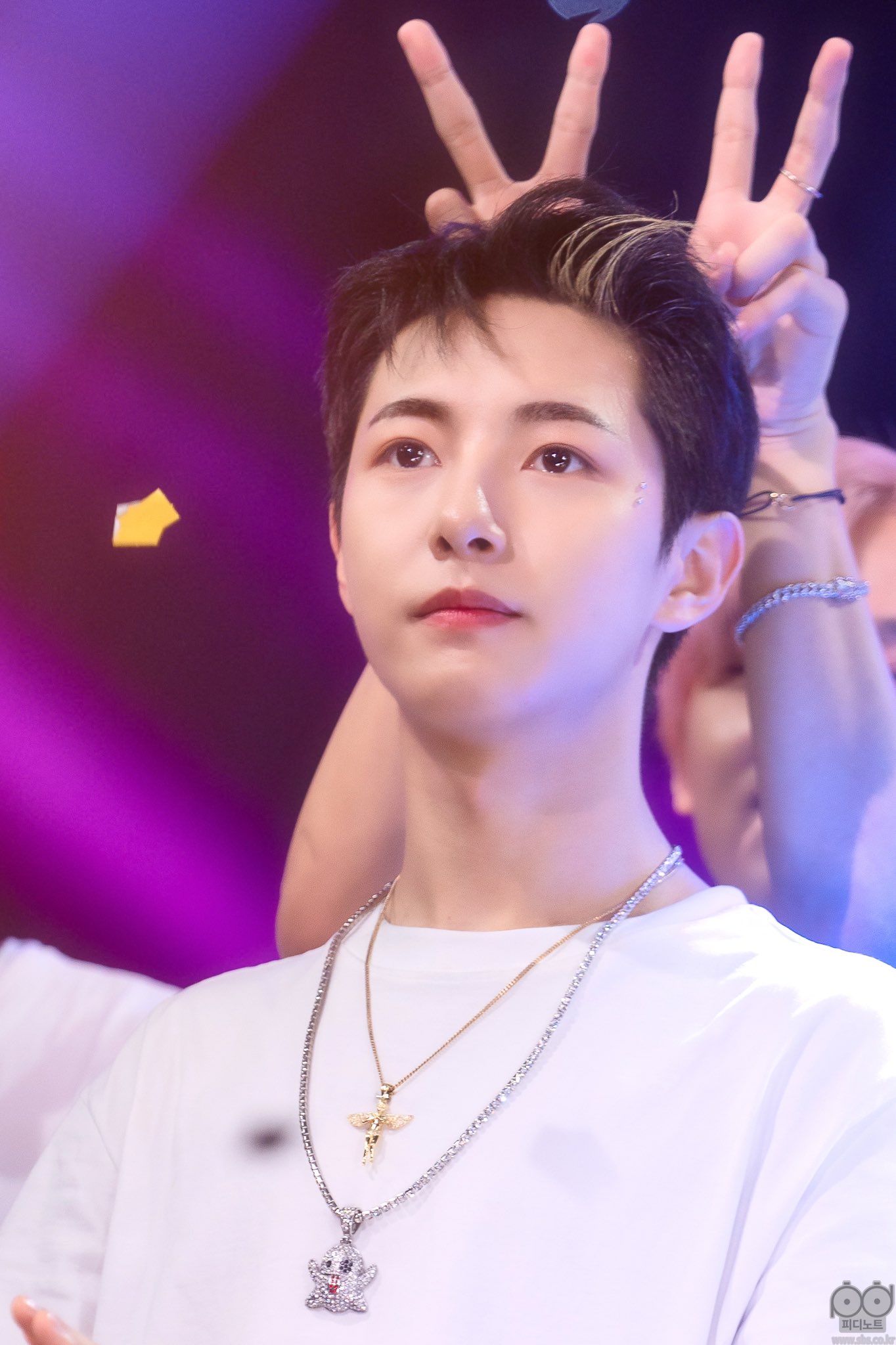 rj (@czennie_323) / X