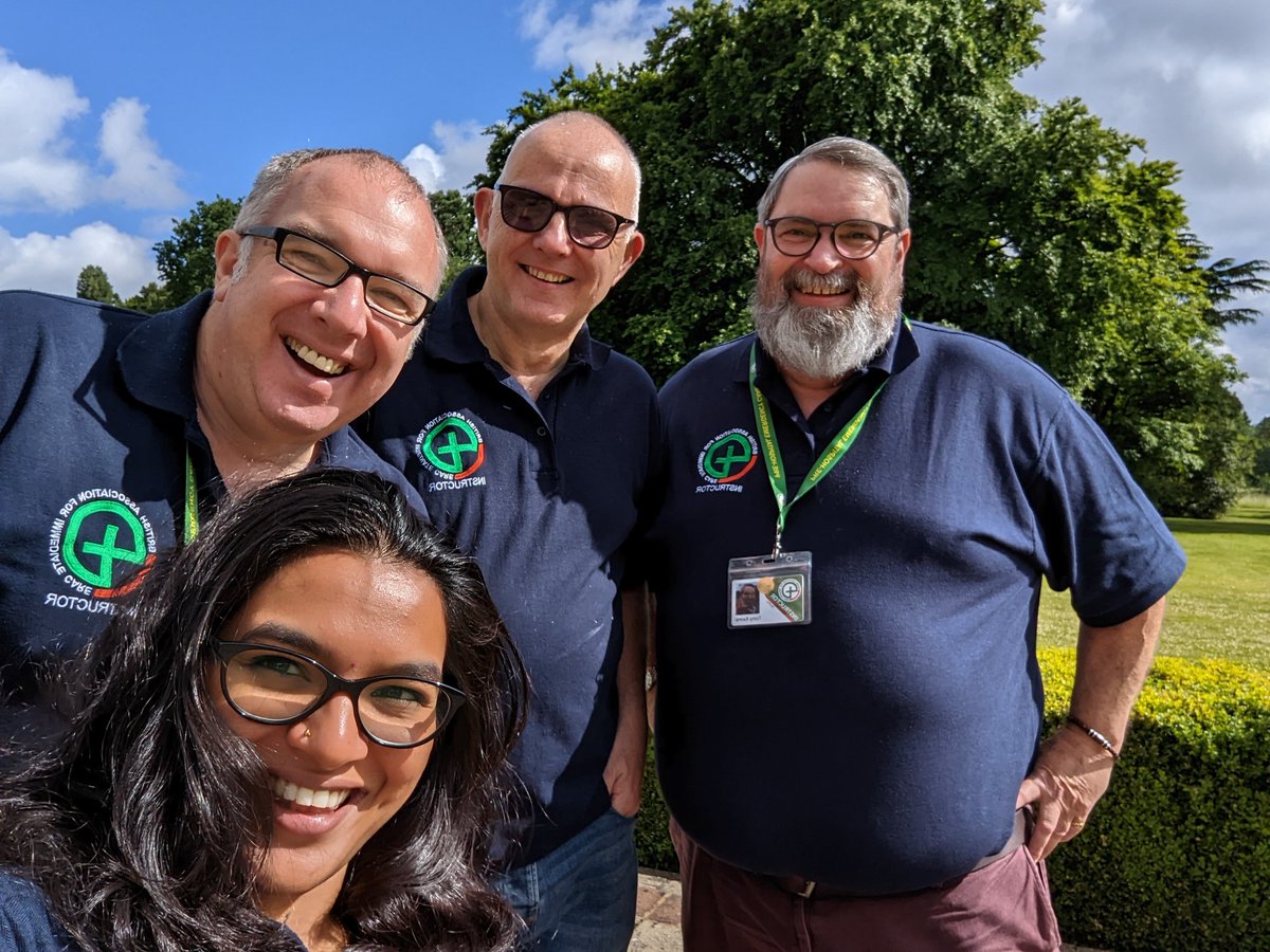 RoshinSudesh's tweet image. Perfect sunny start with very happy faculty for the Pre-Hospital Emergency Care Course at Putteridge Bury! @RoshinSudesh @AEKemp_Tony @paraacpmattw @grabberhold @BASICS_HQ #BASICS #PHECC