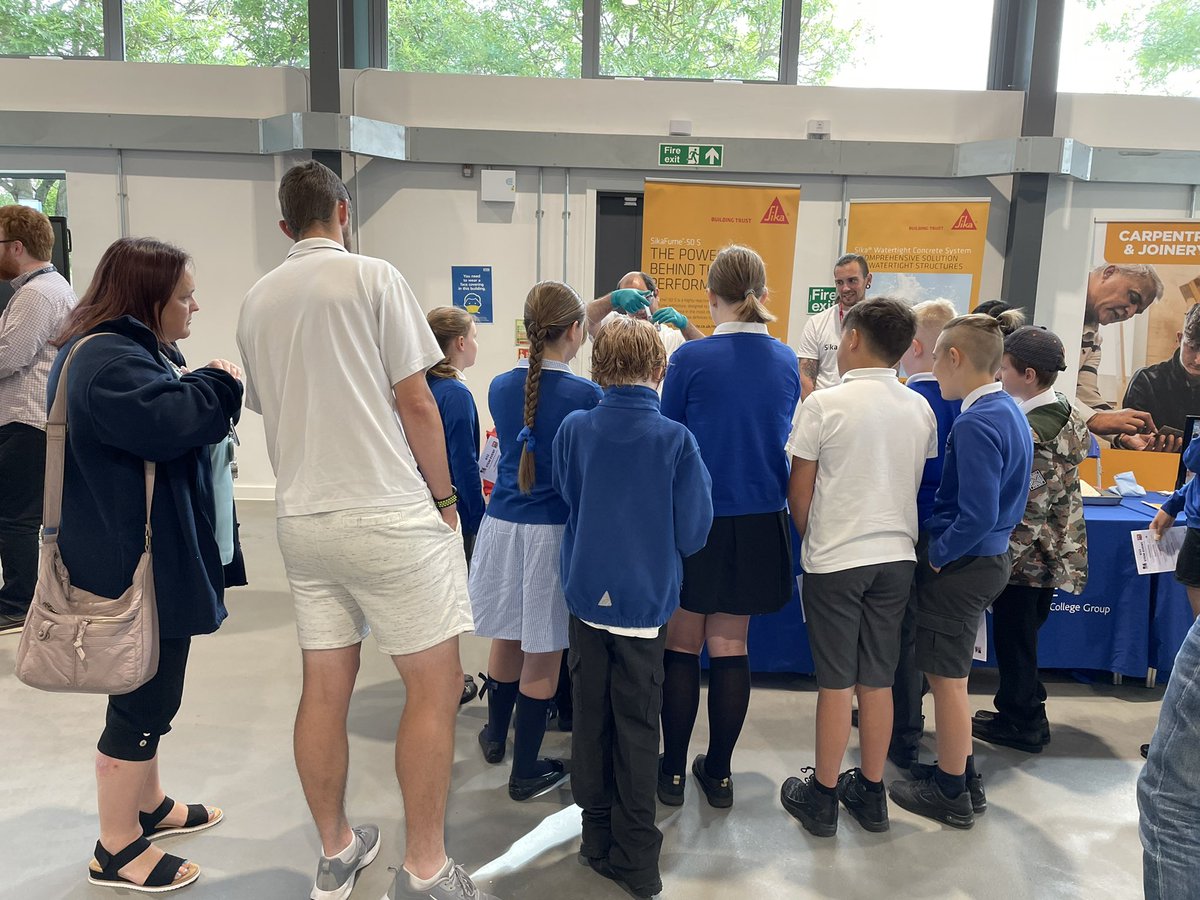 SarahPeake12's tweet photo. First class has at the @bedfordcollege STEM event. Looking forward to working with @SikaLimited R&D to introduce the children to some of the science behind construction materials including underwater setting cement #MoreValueLessImpact #SikaScience #SDG4 https://t.co/oRMy0UrLa4