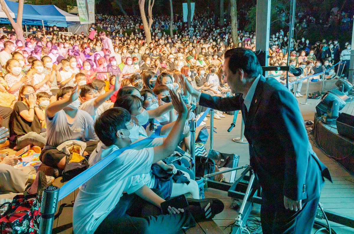 hsro22's tweet photo. 코로나19로 지친 구민 여러분께 음악을 통해 힐링을 선물하고자 ‘숲이 좋다! 강서가 좋다! 숲속의 힐링콘서트’를 마련했습니다. 사랑하는 가족, 친구, 연인과 함께 우장산으로 오셔서 자연도 느끼고 공연도 즐겨 보시기 바랍니다.

페이스북 글 전체 보기
▶ https://t.co/UHgGSywt2i https://t.co/luETLZivL1