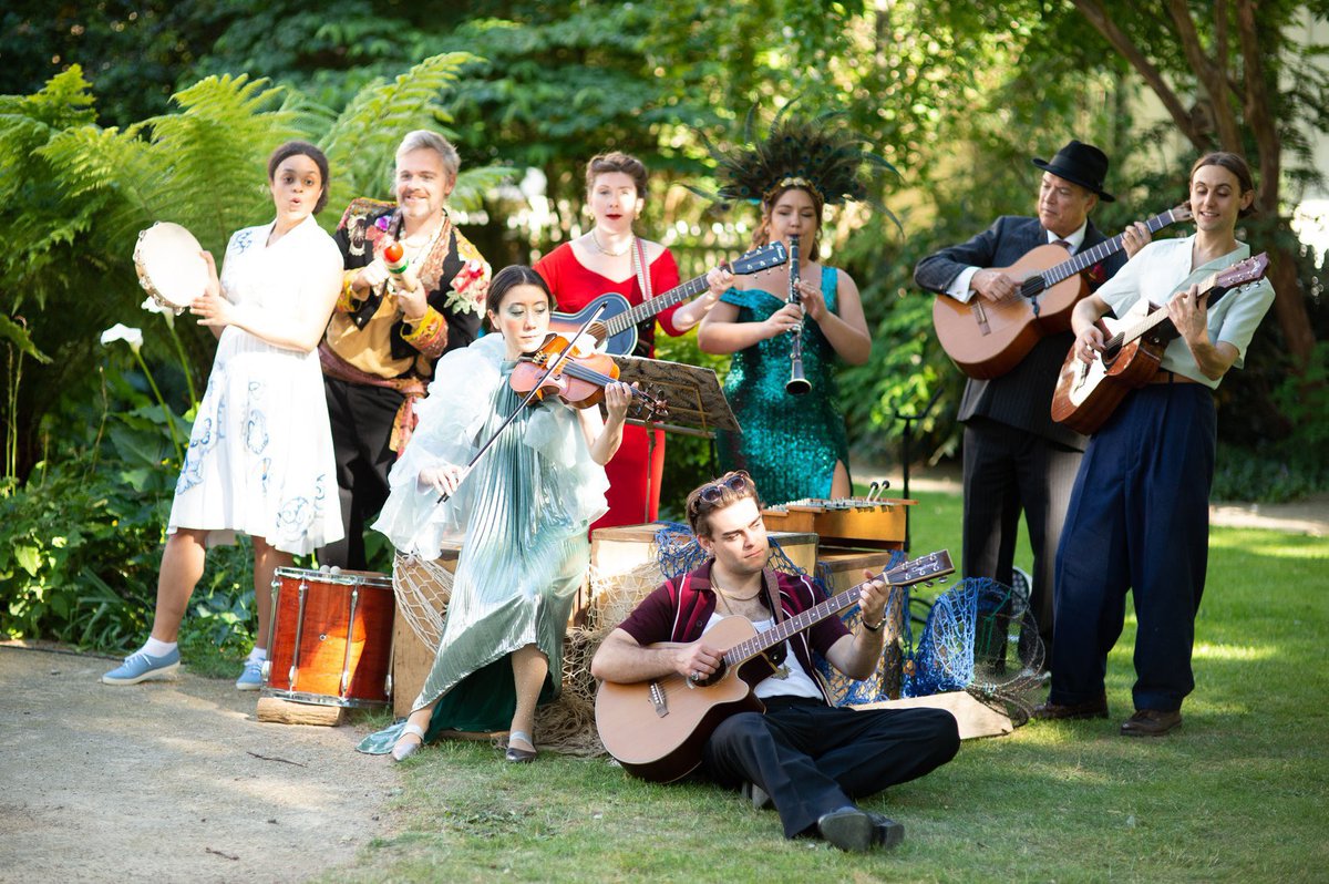 West End Best Friend tweet media