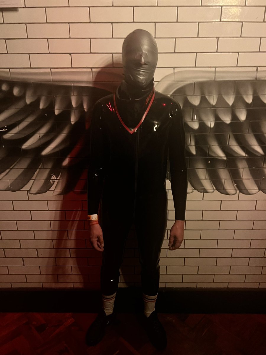 Sicasencol (21k) 🔜 Stockholm 1-4 may (@sicasencol) on Twitter photo I spent a wonderful weekend #MRM11
Especially at @eaglemanchester for <a href="/mancsbound/">mancsbound</a> and <a href="/ClubLocked/">Club Locked 🔜 16th AUG 25</a>
Thanks for everything guys. See u next year ! I spent a wonderful weekend #MRM11
Especially at @eaglemanchester for <a href="/mancsbound/">mancsbound</a> and <a href="/ClubLocked/">Club Locked 🔜 16th AUG 25</a>
Thanks for everything guys. See u next year !