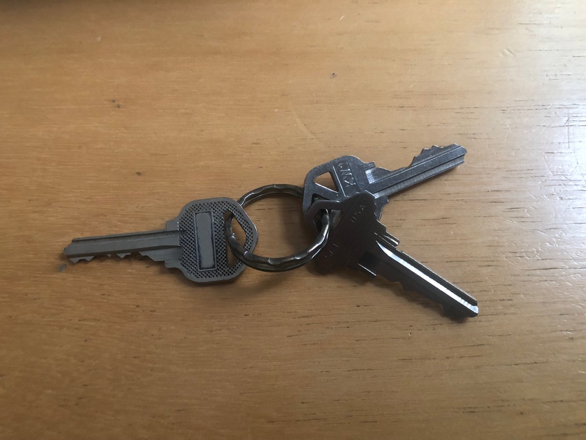 This #WorldRefugeeDay, I’m sharing something that makes me feel safe to emphasize the importance of #SafetyForAll. 

My house keys are a tangible reminder for me of what so many refugees and persons forced to flee hold most dear – security, shelter, and safety.