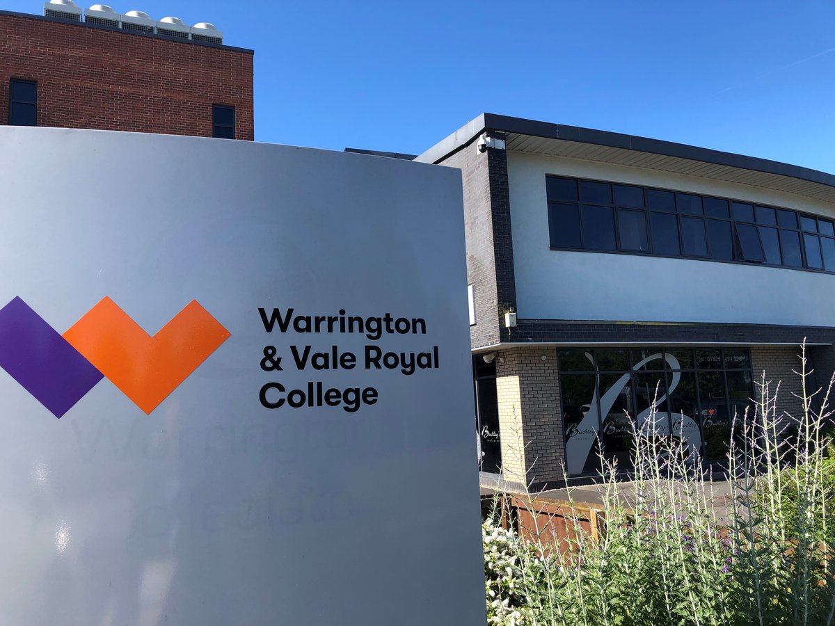 Great to be out sponsoring &amp; judging <a href="/wvrcollege/">WVR College</a> end of year Professional Cookery &amp; Food Service comp. Should be a good day 🧑‍🍳🥧🍽️☕️