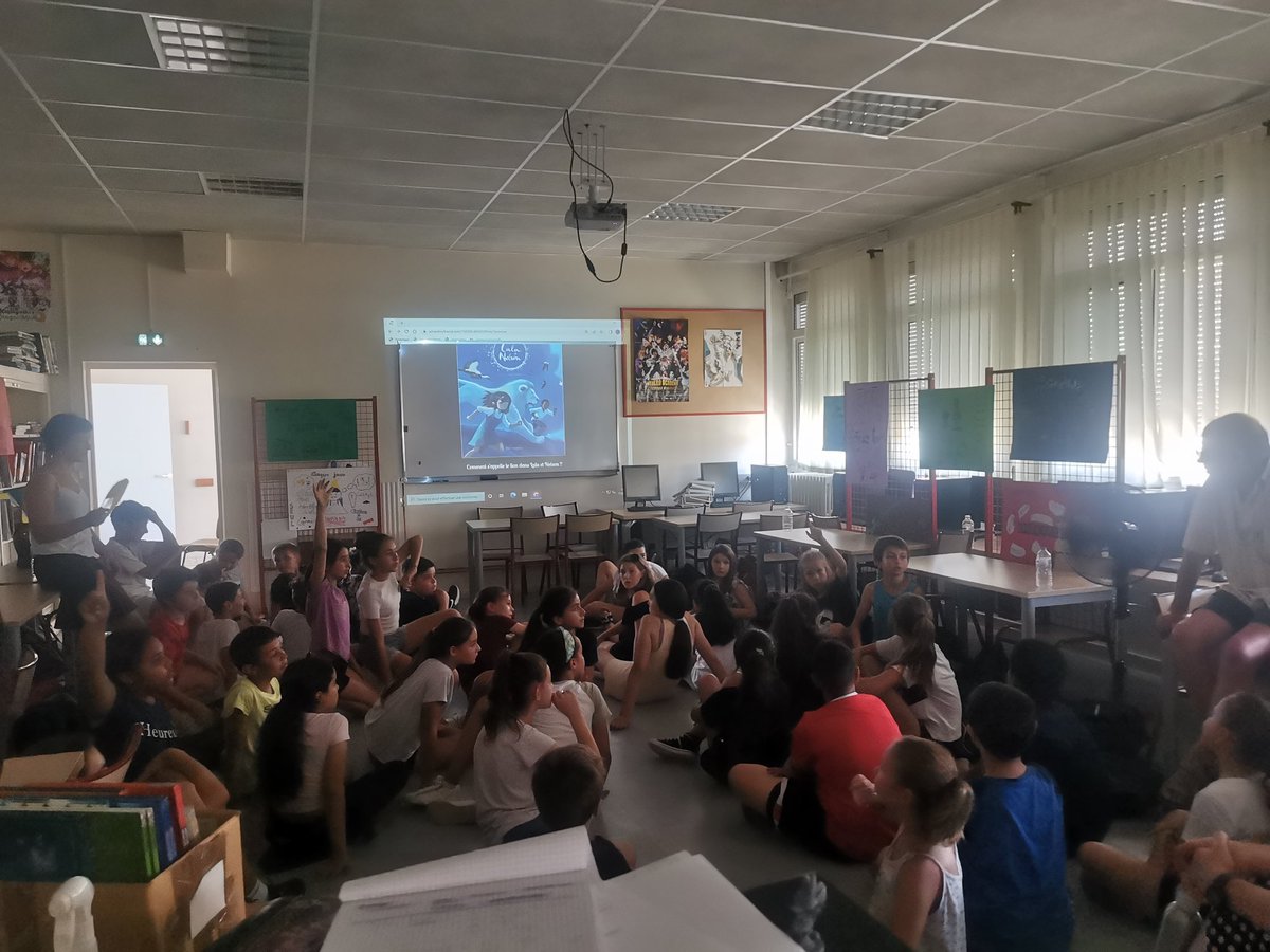 nseguela32's tweet photo. Point final du projet cycle 3 autour de la Bd avec la visite des CM2 au @JeanRostandGers. Du skechnoting au quizz de connaissances, il n'en fallait pas plus pour réussir la rencontre !
#projetBd @actoulouse #projetculturel #lightfallgrandgagnant2022 #liaisoncycle3 https://t.co/szNL6B7KkS