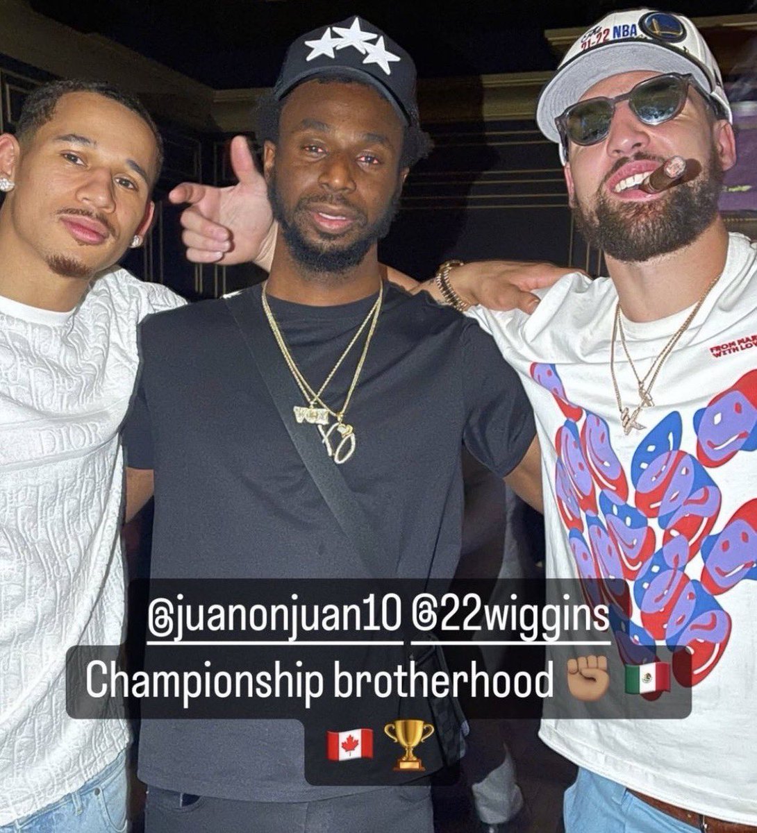 NBAMemes's tweet image. This picture has me in tears. Andrew Wiggins is in a completely different planet 😭😭