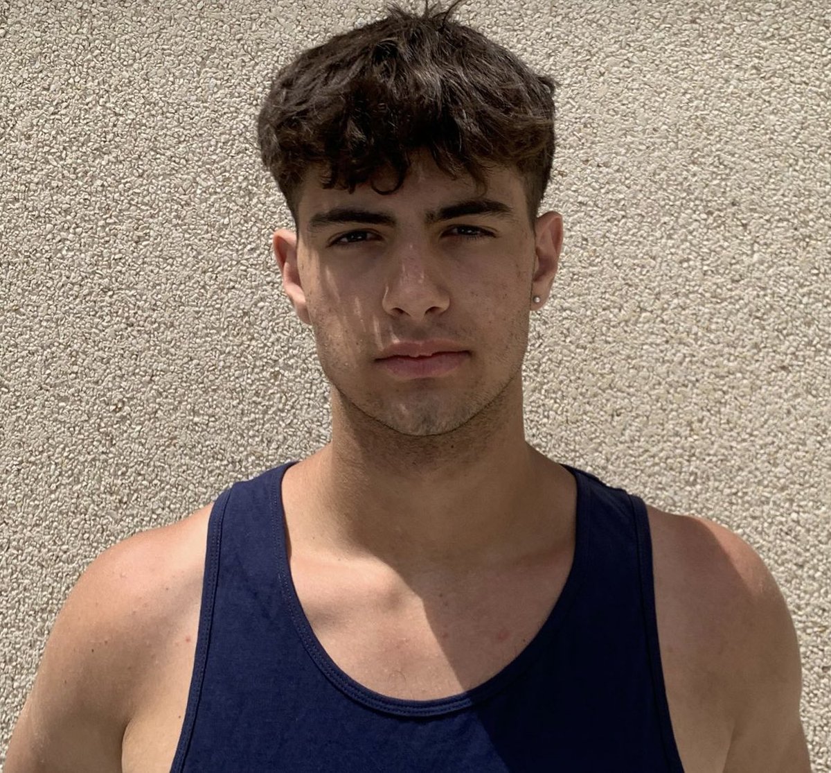 Los jugadores juveniles del <a href="/BMCdadEncantada/">REBI Balonmano Cuenca 🌪️</a> Hugo Taravilla <a href="/HTaravilla/">Hugo Taravilla</a> y Álvaro Martín @Alvarobm_7, han sido seleccionados para representar a la región en el CESA BM PLAYA 2022 que se disputará en Sanxenxo (Pontevedra) los días 24 a 26 de junio.