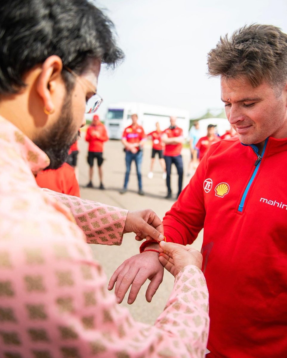 MahindraRacing's tweet photo. Before the new M9Electro left our test facility for the first time, we held a traditional Hindu Pooja to cleanse the car and bond it with the driver.

Let us know below if you do this. And share your photos! 🥥🌸🍋 https://t.co/ddDCbXrvwF