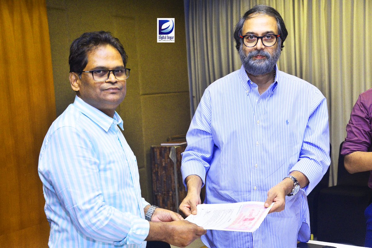 DeyarDigital's tweet photo. Digital Deyar's project Dream100 is inaugurated by Brand Ambassador Sri Madhupal @ central Residency Trivandrum. 
.
.
.
#Dream100 #madhupal #digitaldeyar #deyar #brandambassador #ProjectLaunch #inauguration  #digitalmarketingtrainer #websitedesigninganddevelopment #seo #websites https://t.co/Xd4LWCvwA9