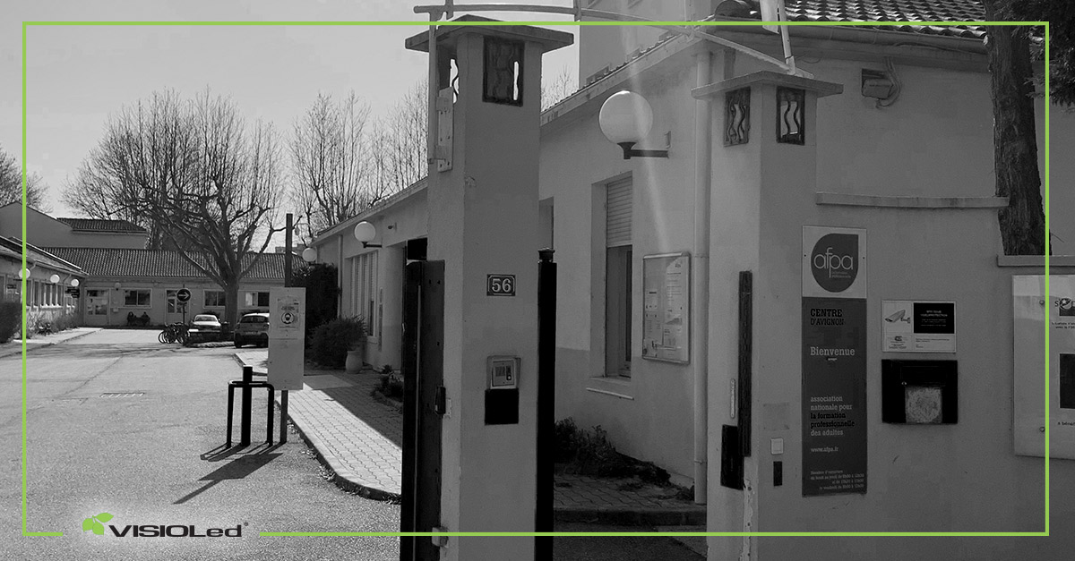 TeamVisioled's tweet photo. Lumière sur le projet de relamping, avec des Dalles Siloé, de l'Agence Nationale pour la Formation Professionnelle des Adultes (AFPA) du Pontet (84).
Pour lire l'article, c'est ici 👉 https://t.co/TXRL4yiNCN
#AFPA #teamvisioled #eclairage #lighting #relamping #dalleled https://t.co/WxlLpbtkk6